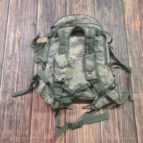 CODE ALPHA Expandable Backpack 3-Day Tactical Digital Camo US Military-Issued - Picture 9 of 13